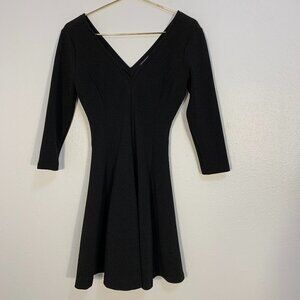 Club Monaco V Neck Mini A Line Black Dress Size 4